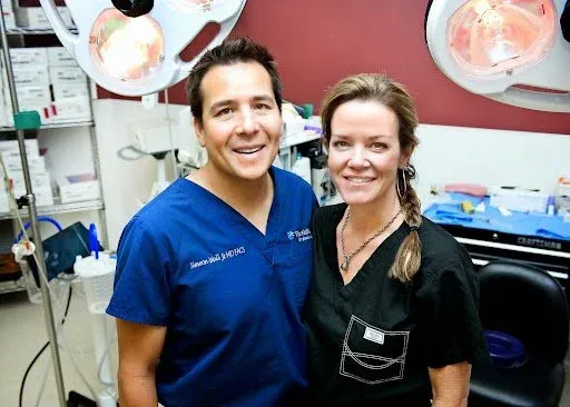Plastic Surgeon Shreveport - Holly Casey Wall MD FACS 20 Featured image