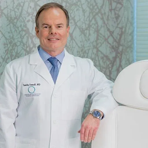 Plastic Surgeon Tualatin - Esprit Cosmetic Surgeons 16 Featured image