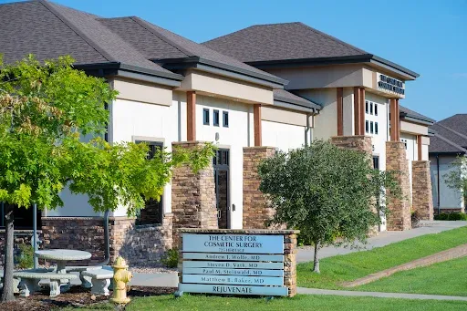 Plasticsurgeons 16 Featured image