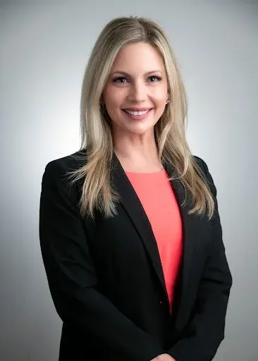 Plasticsurgeons 15 Featured image