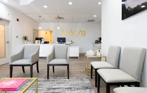 Plastic Surgeon Knoxville - H/K/B Cosmetic Surgery 3 Featured image
