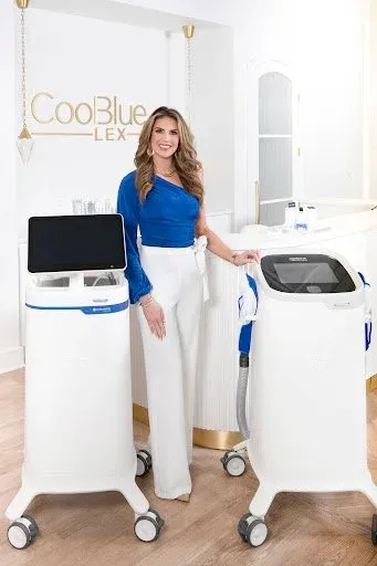 Plastic Surgeon Lexington - CoolBlue Lex 5 Featured image