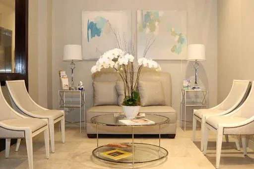 Plastic Surgeon Metairie - Black Elliott B III MD 4 Featured image