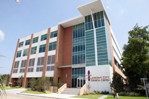 Plastic Surgeon Metairie - Crescent City Surgical Centre 7 Featured image