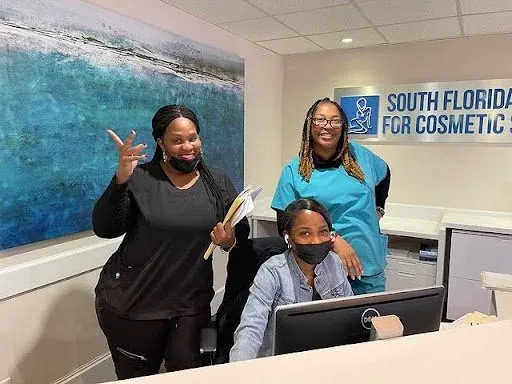 Plastic Surgeon Miami - South Florida Center for Cosmetic Surgery 7 Featured image