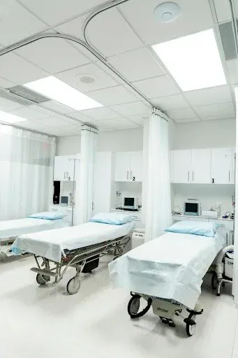 Plastic Surgeon Miami - VITTO MD PLASTIC SURGERY ANTI-AGING CENTER 3 Featured image