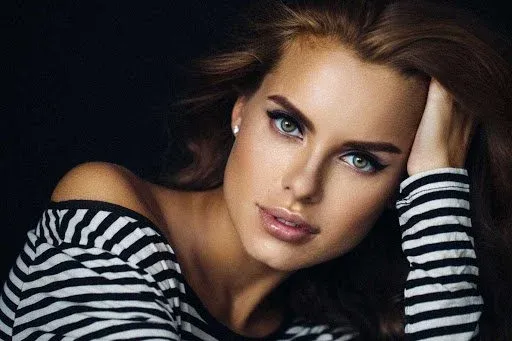 Plastic Surgeon Peoria - Arizona Ocular and Facial Plastic Surgery: Dustin Heringer MD 3 Featured image