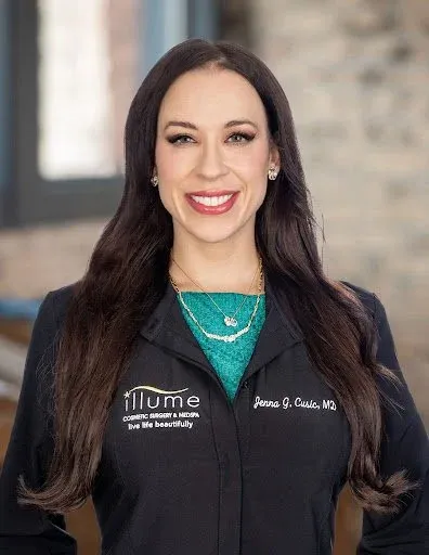 Plastic Surgeon Waukesha - Jenna G. Cusic MD 2 Featured image